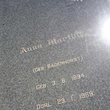 CONRADIE Willem Jacobus 1895-1969 &amp; Anna Marthina BADENHORST 1894-1969