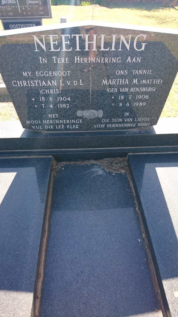 NEETHLING Christiaan L. v.d. L. 1904-1982 &amp; Martha M. VAN RENSBURG 1906-1989