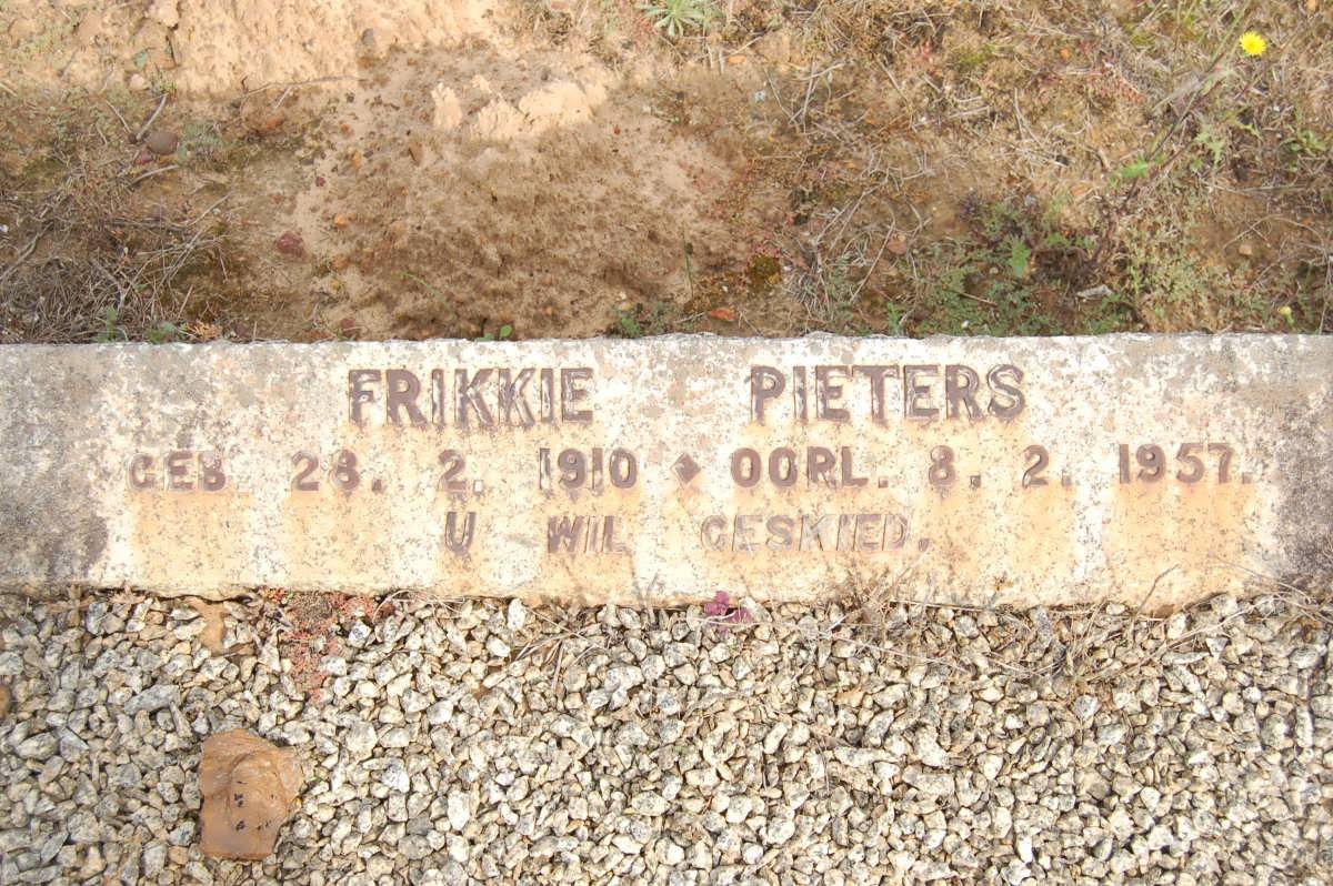 PIETERS Frikkie 1910-1957