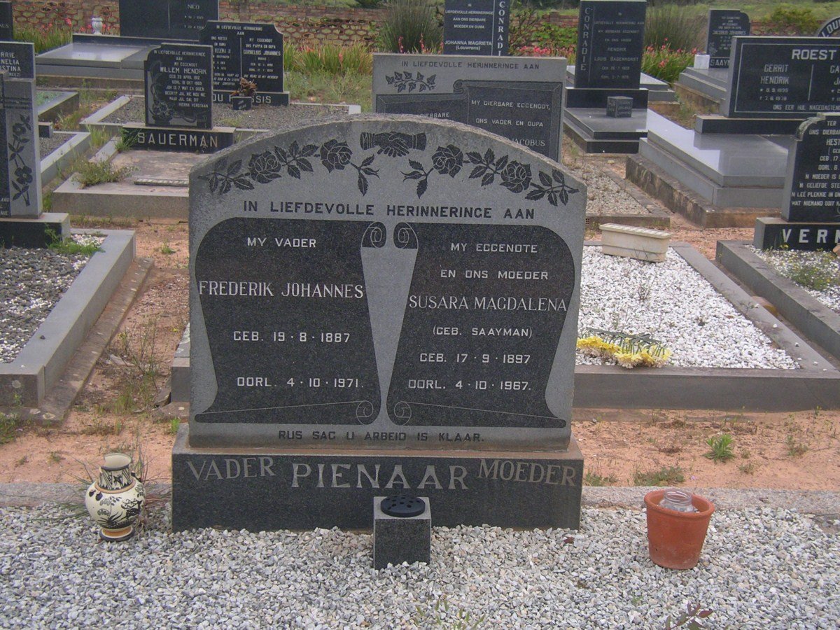 PIENAAR Frederik Johannes 1887-1971 &amp; Susara Magdalena SAAYMAN 1897-1967