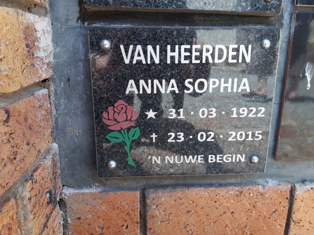 HEERDEN Anna Sophia, van 1922-2015
