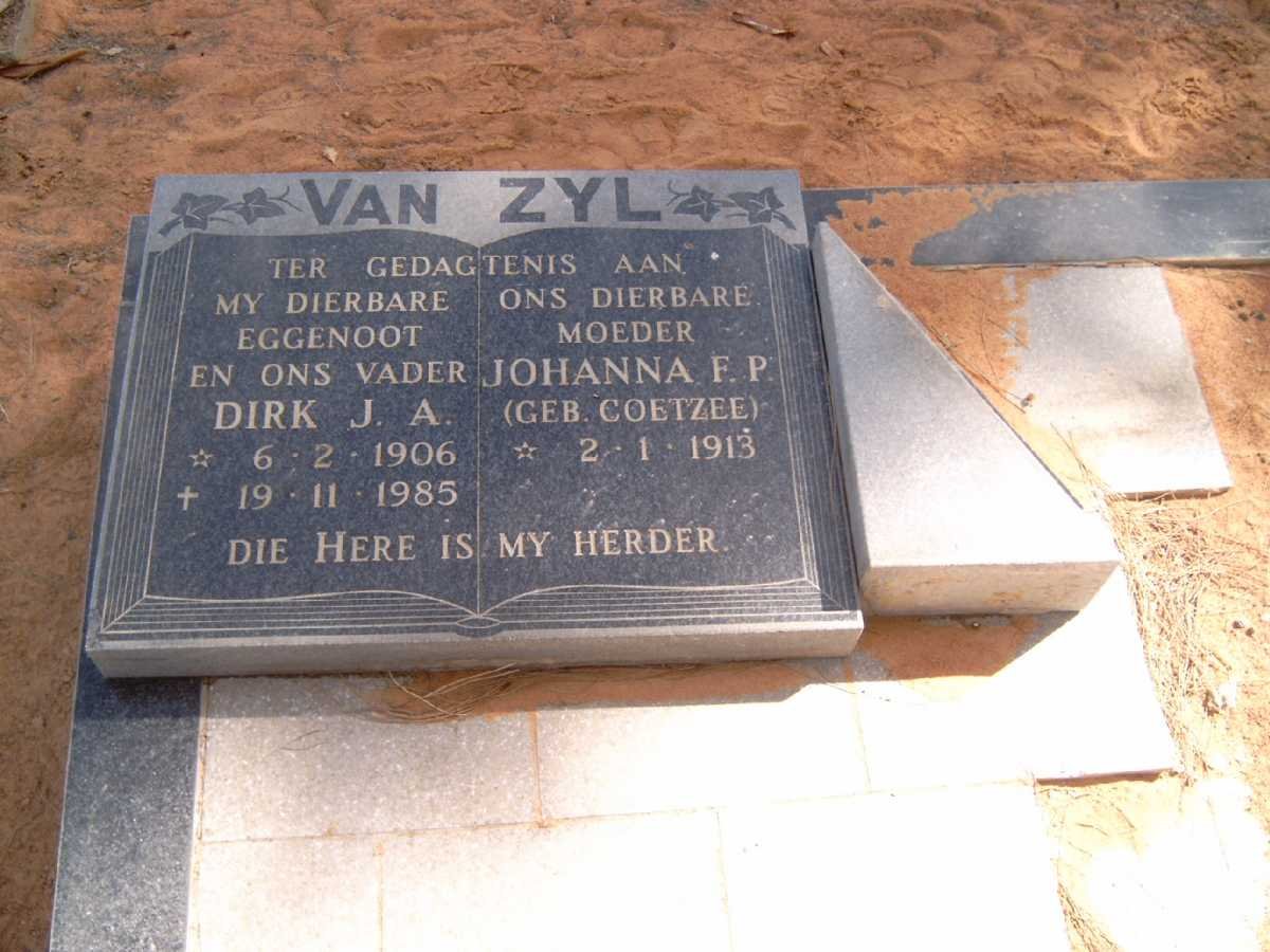 ZYL Dirk J.A., van 1906-1985 &amp; Johanna F.P. COETZEE 1913-