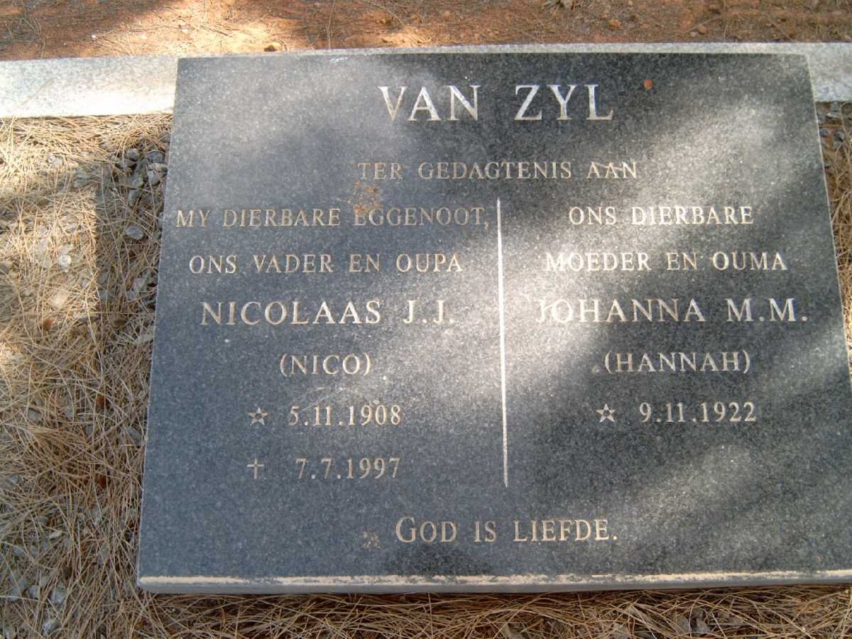 ZYL Nicolaas J.J., van 1908-1997 &amp; Johanna M.M. 1922-