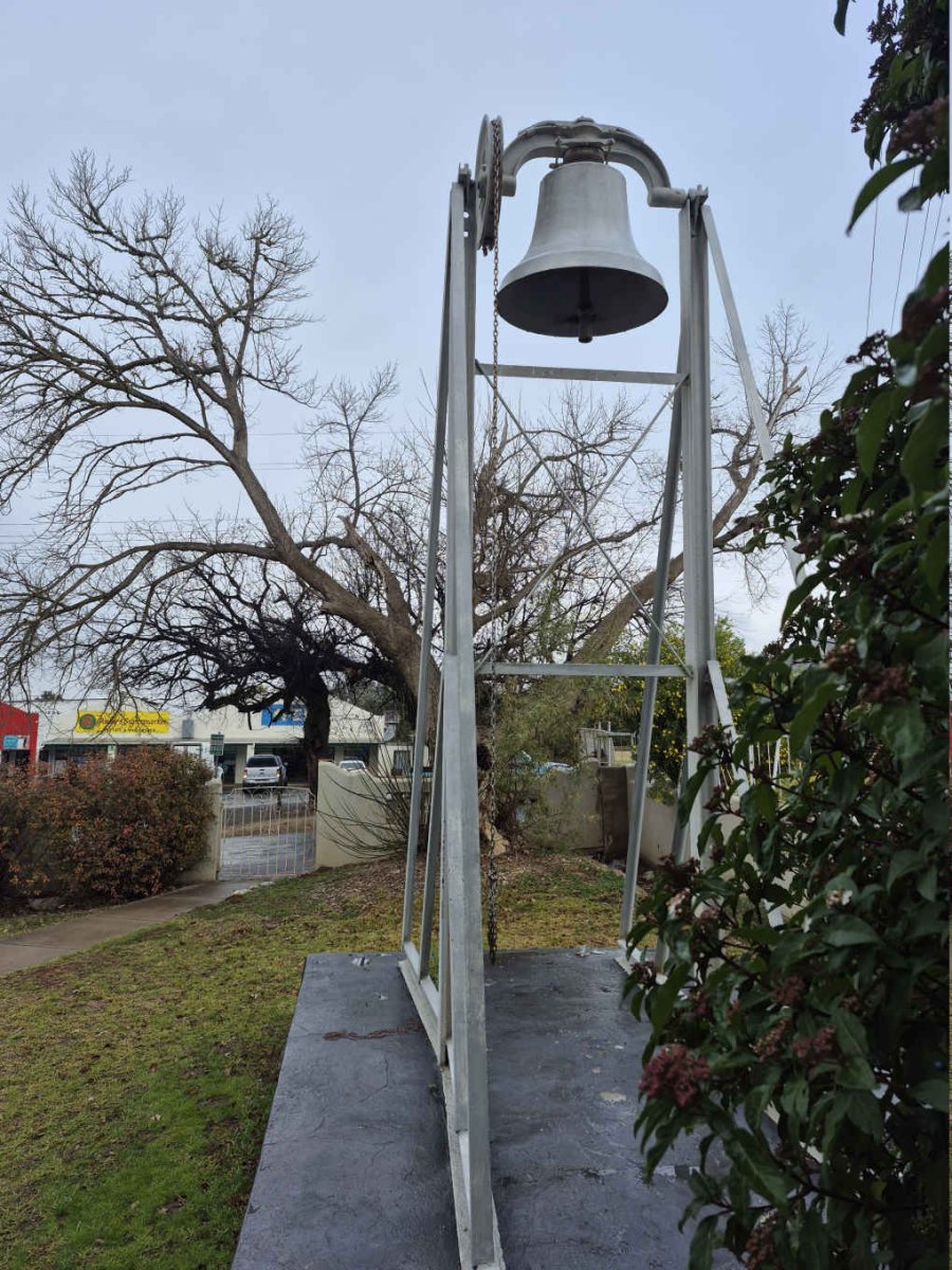 3. Bell / Klok