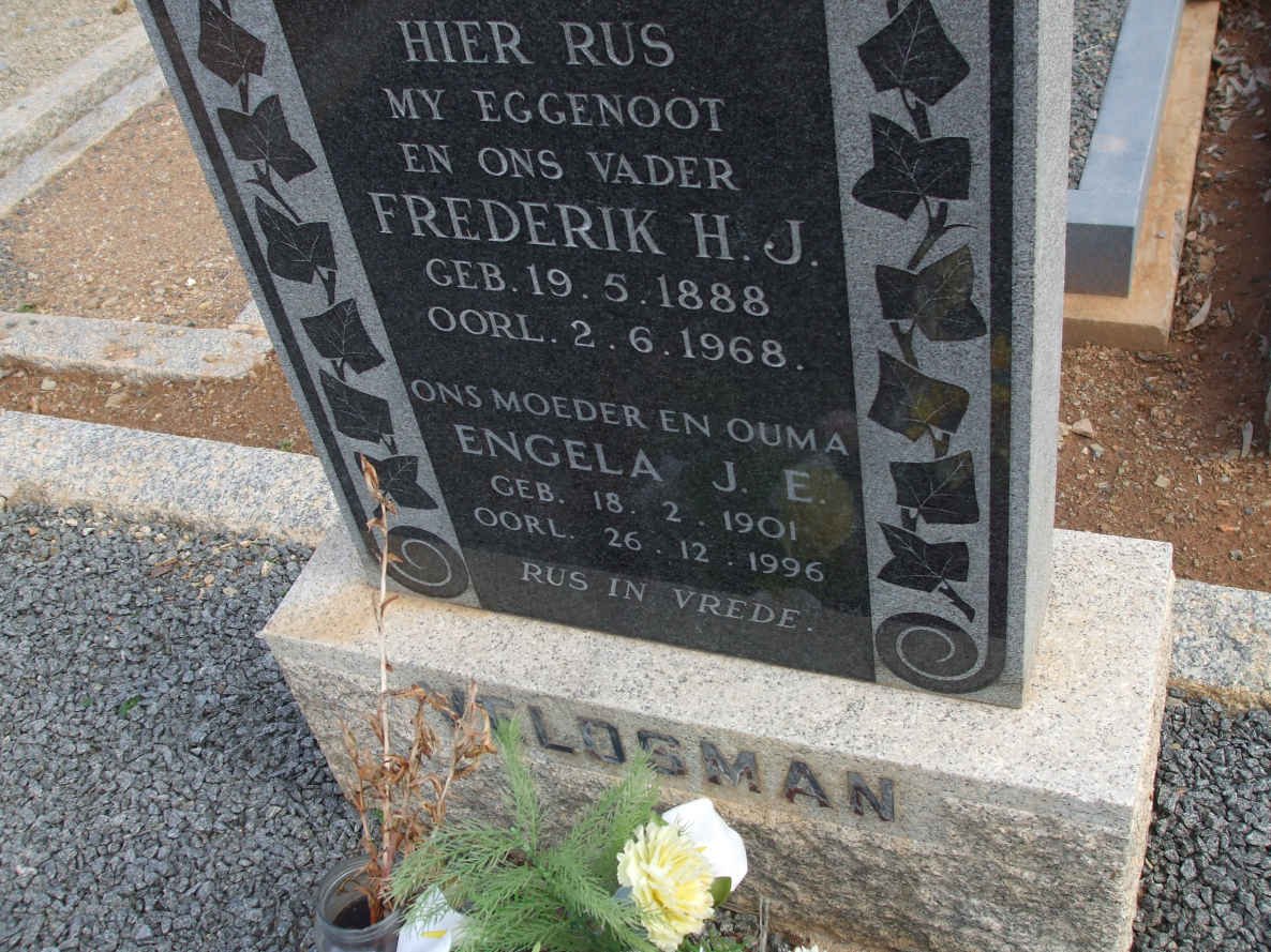 VELDSMAN Frederik H.J. 1888-1968 &amp; Engela J.E. 1901-1996
