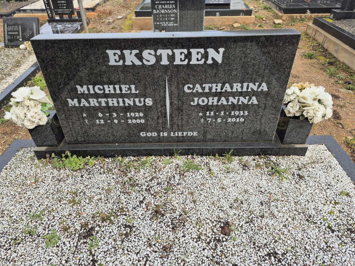 EKSTEEN Michiel Marthinus 1926-2000 & Catharina Johanna 1933-2016
