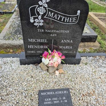MATTHEE Michiel Hendrik -1954 & Anna Maria -1954 :: MATTHEE Michiel 1942-2025