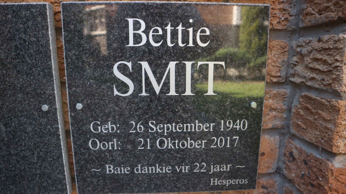 SMIT Bettie 1940-2017