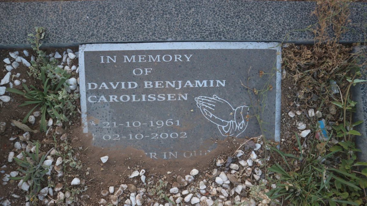 CAROLISSEN David Benjamin 1961-2002