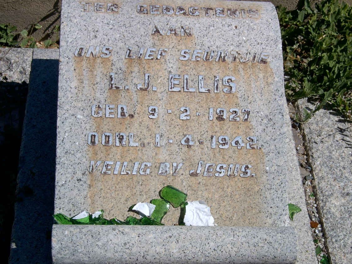 ELLIS L. J. 1927-1942