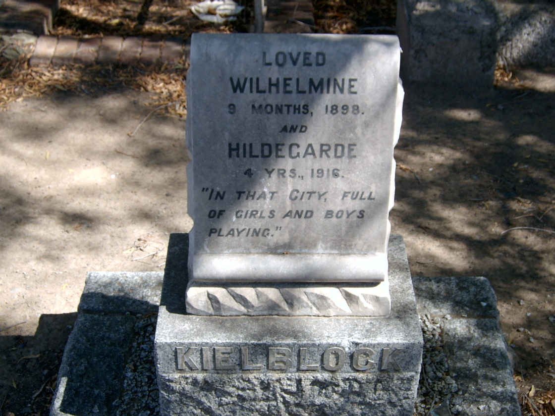KIELBLOCK Wilhelmine -1898 :: KIELBLOCK Hidegarde -1916