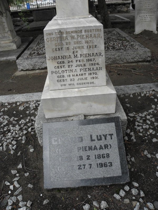 PIENAAR Gerfina W. 1871-1922 :: PIENAAR Johanna M. 1867-1924 :: PIENAAR Polotina 1870-1931 :: LUYT Glaud nee PIENAAR 1868-1963