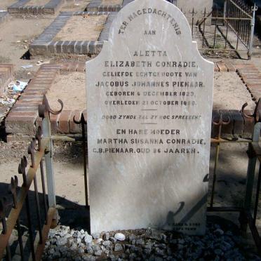 PIENAAR Aletta Elizabeth nee CONRADIE 1823-1898 :: CONRADIE Martha Susanna nee PIENAAR