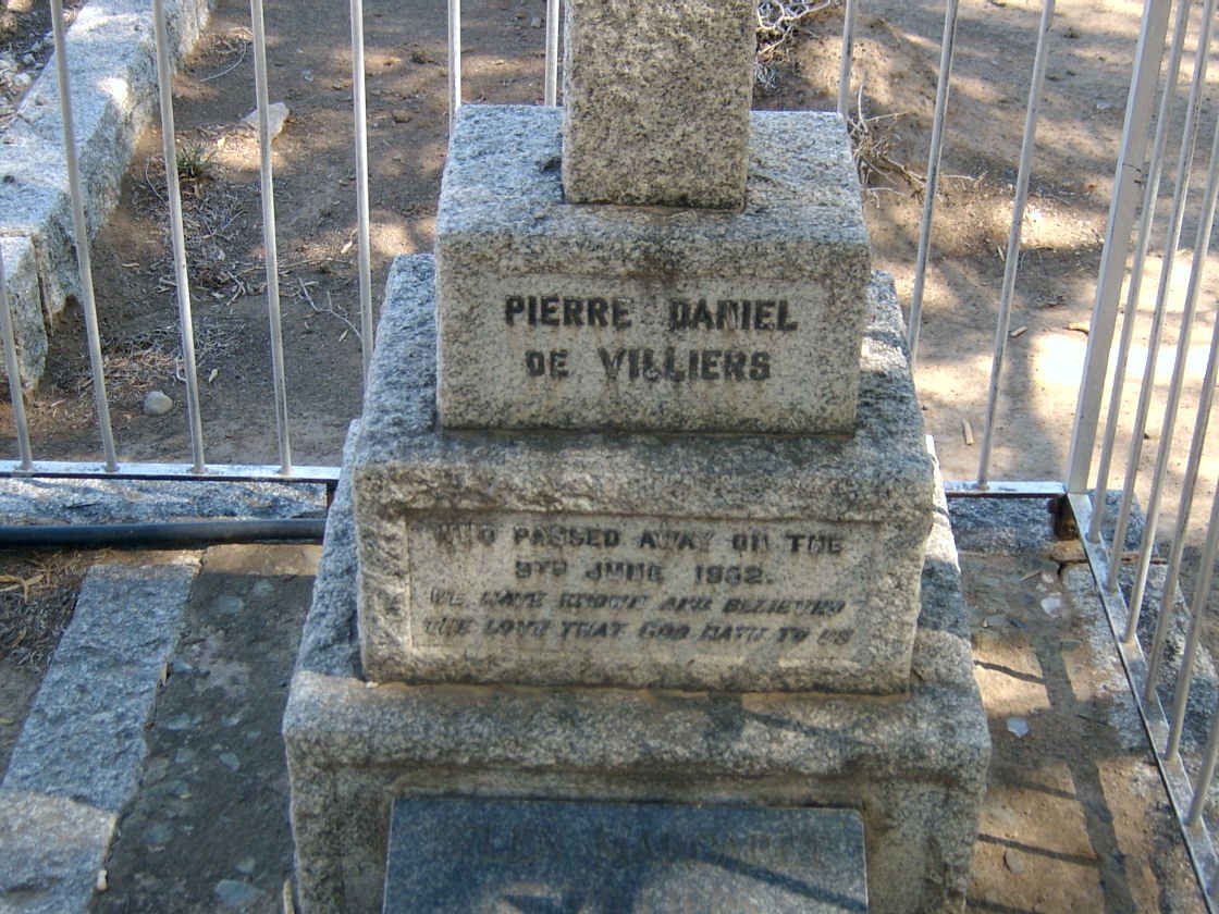 VILLIERS Pierre Daniel, de -19?2