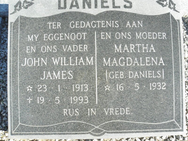 DANIELS John William James 1913-1993 &amp; Martha Magdalena DANIELS 1932-