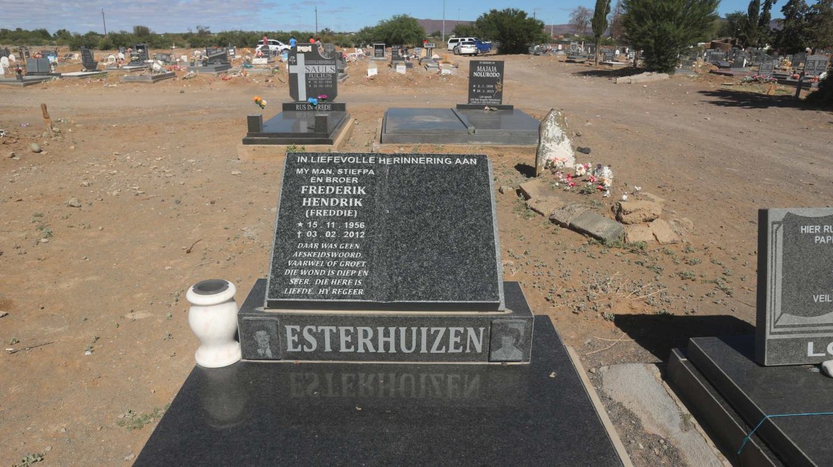 ESTERHUIZEN Frederik Hendrik 1956-2012