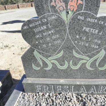 FRIESLAAR Pieter J. 1919-1998 &amp; Susan E. BROWN 1929-1990