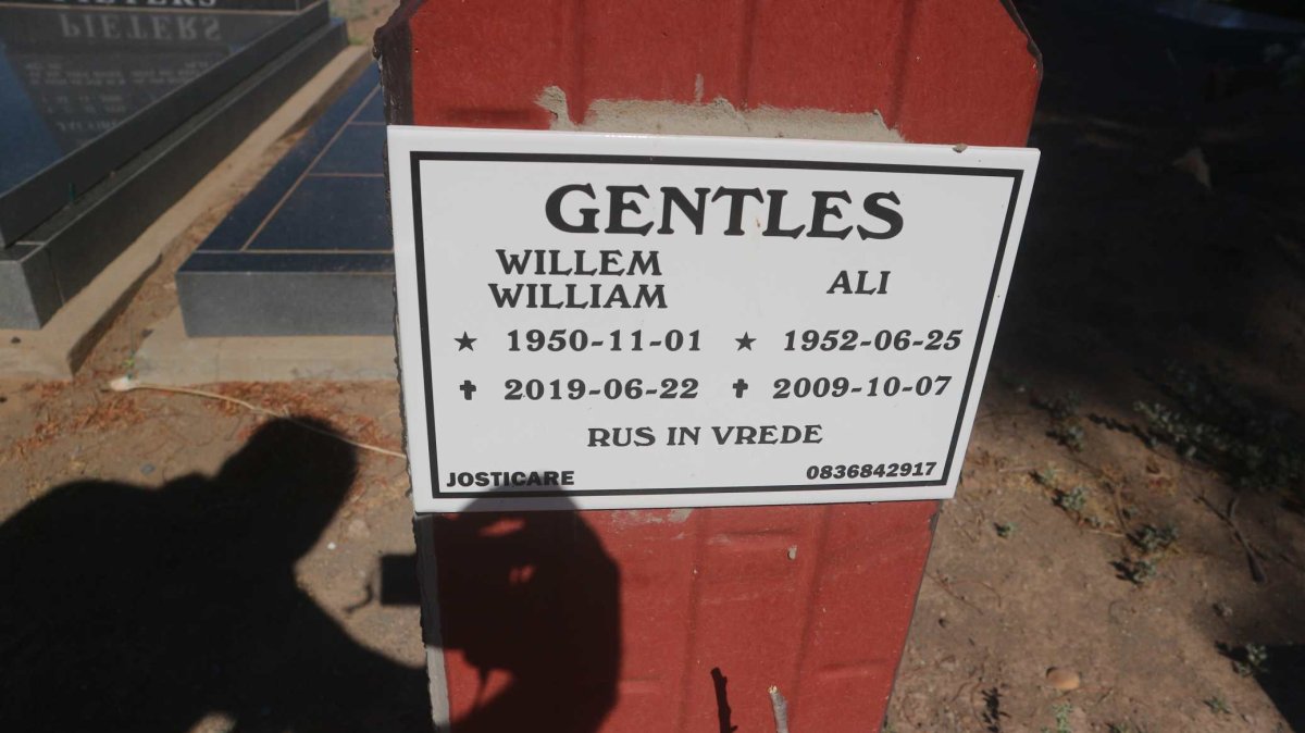 GENTLES Willem William 1950-2019 &amp; Ali 1952-2009