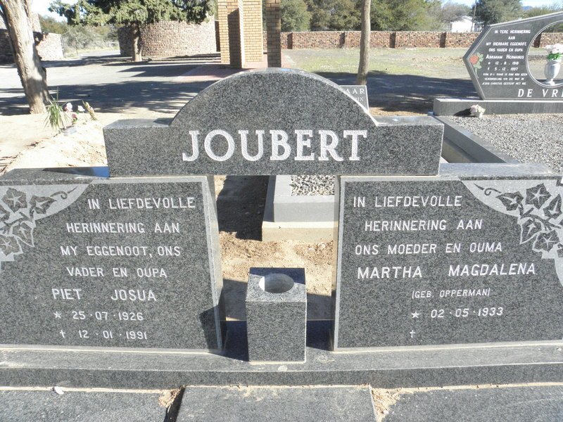 JOUBERT Piet Josua 1926-1991 &amp; Martha Magdalena OPPERMAN 1933-