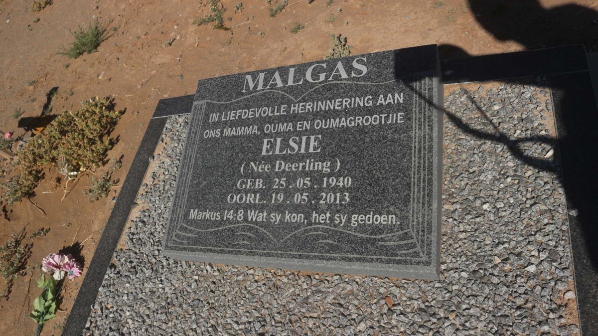 MALGAS Elsie nee DEERLING 1940-2013