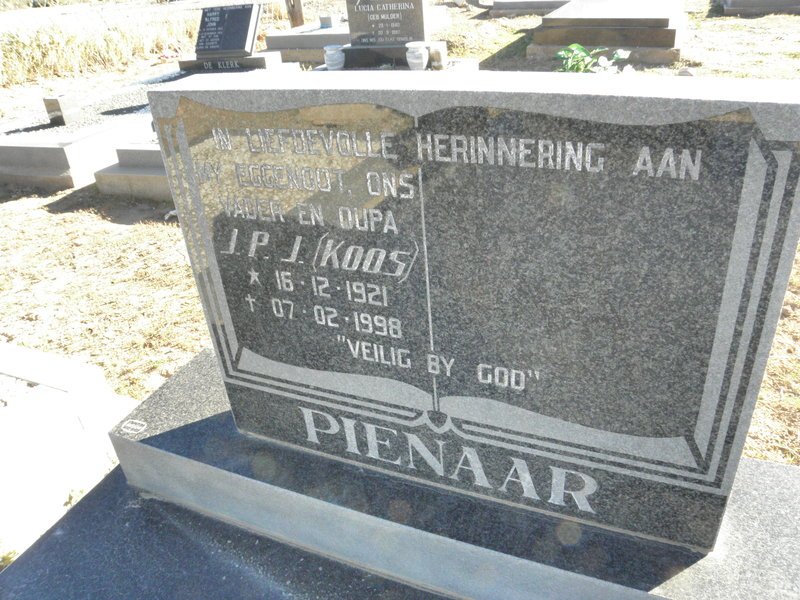 PIENAAR J.P.J. 1921-1998
