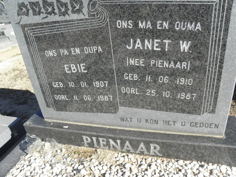 PIENAAR Ebie 1907-1987 &amp; Janet W. PIENAAR 1910-1987