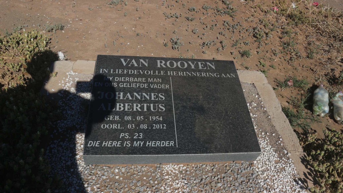 ROOYEN Johannes Albertus, van 1954-2012