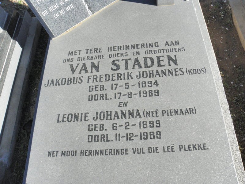 STADEN Jakobus Frederik Johannes, van 1894-1989 &amp; Leonie Johanna PIENAAR 1899-1989