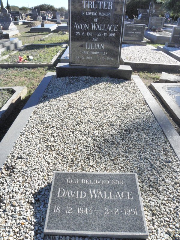 TRUTER Avon Wallace 1918-1991 &amp; Lilian THORNHILL 1919-1994 :: TRUTER David Wallace 1944-1991                     