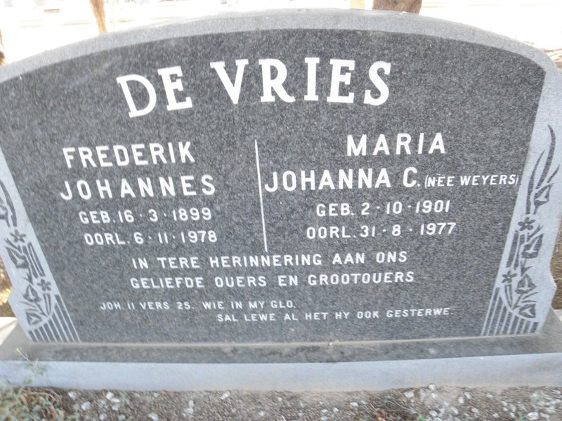 VRIES Frederik Johannes 1899-1978 &amp; Maria Johanna WEYERS 1901-1977