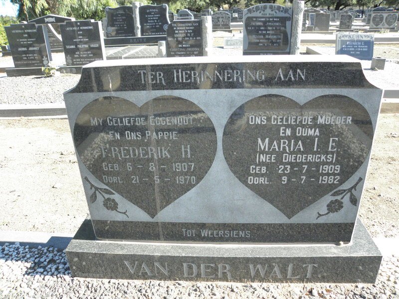 WALT Frederik H., van der 1907-1970 &amp; Maria I.E. DIEDERICKS 1909-1982