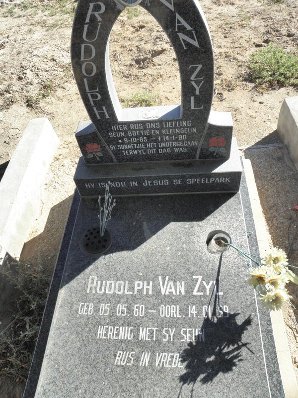 ZYL Rudolph, van 1960-1999 :: VAN ZYL Rudolph 1985-1990