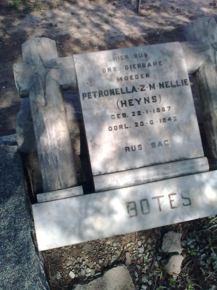 BOTES Petronella Z.M. nee HEYNS 1887-1942
