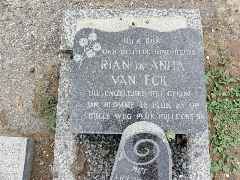 ECK Rian, van :: VAN ECK Anita