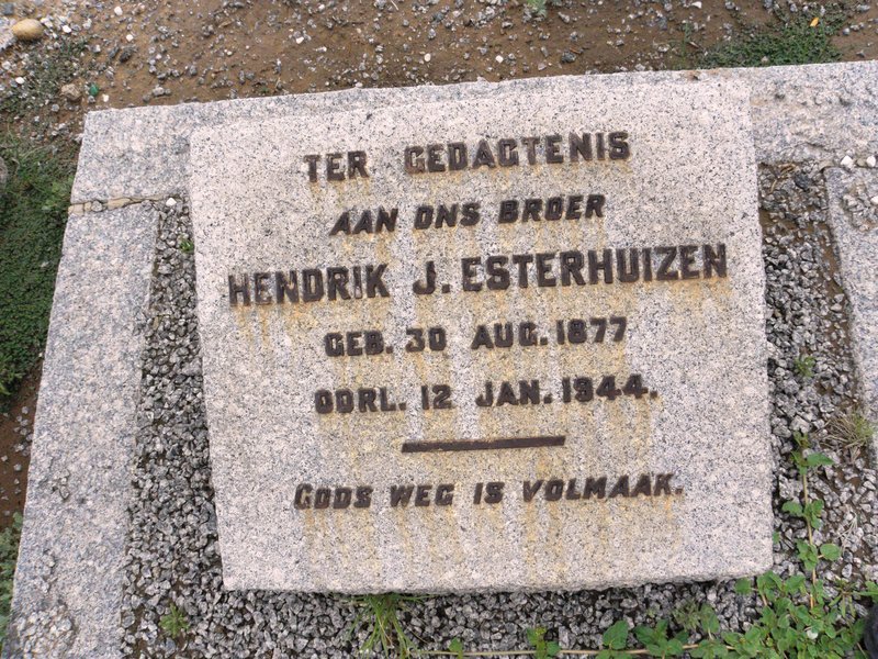 ESTERHUIZEN Hendrik J. 1877-1944