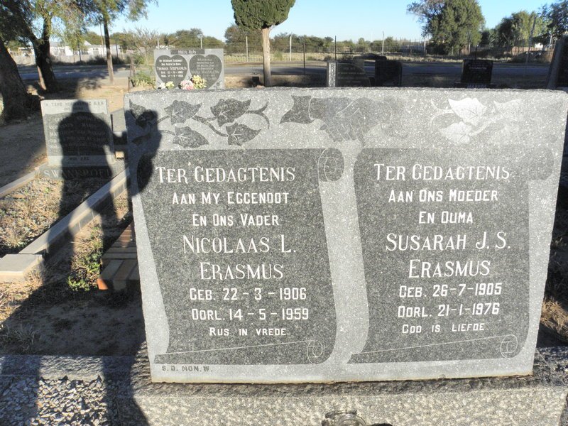 ERASMUS Nicolaas L. 1906-1959 &amp; Susarah J.S. 1905-1976