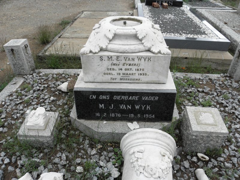 WYK M.J., van 1876-1954 &amp; S.M.E. EYBERS 1875-1933