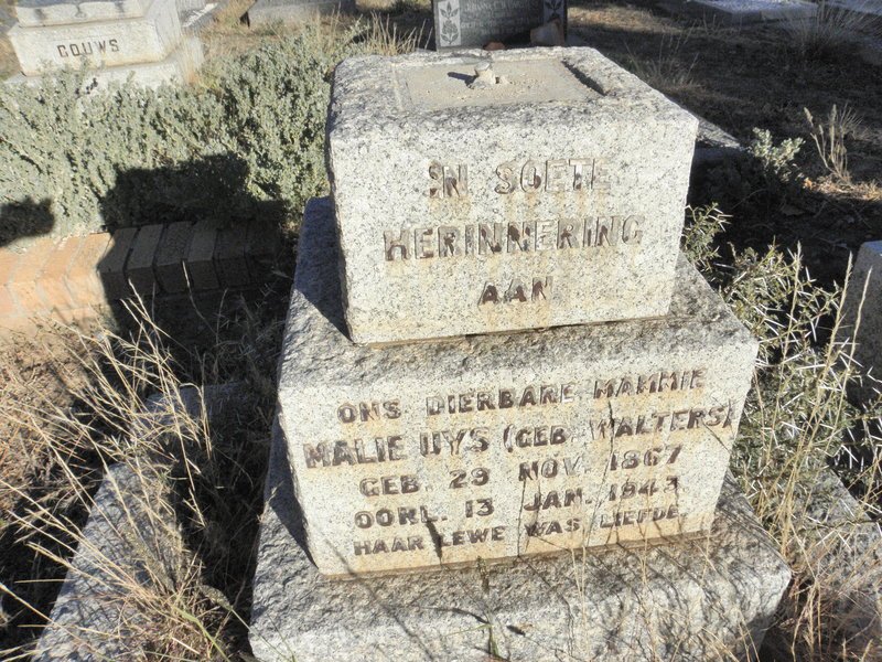 UYS Malie nee WALTERS 1867-1943
