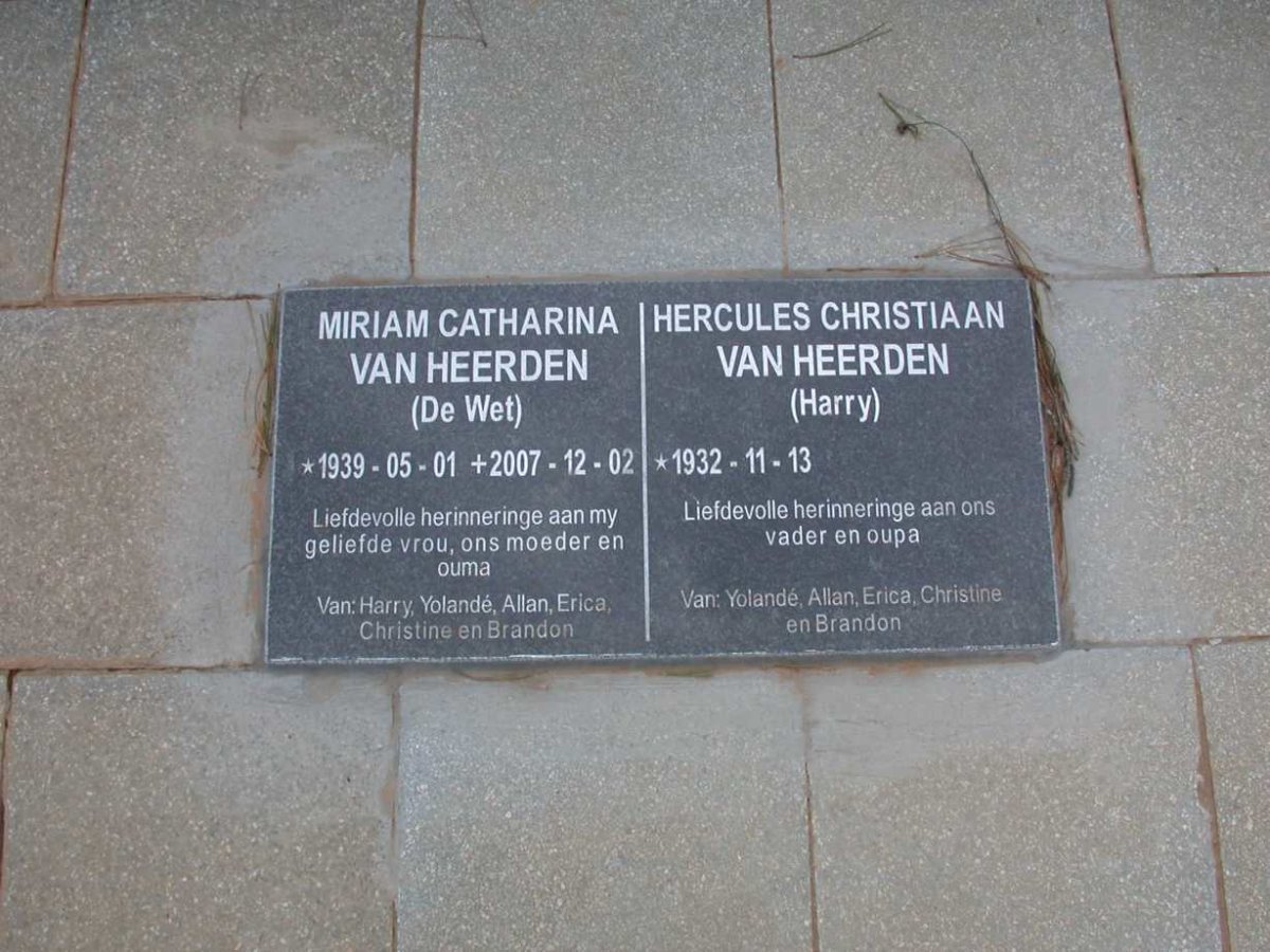 HEERDEN Hercules Christiaan, van 1932- &amp; Miriam Catharina DE WET 1939-2007