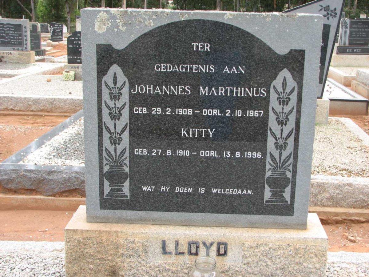 LLOYD Johannes Marthinus 1908-1967 &amp; Kitty 1910-1996