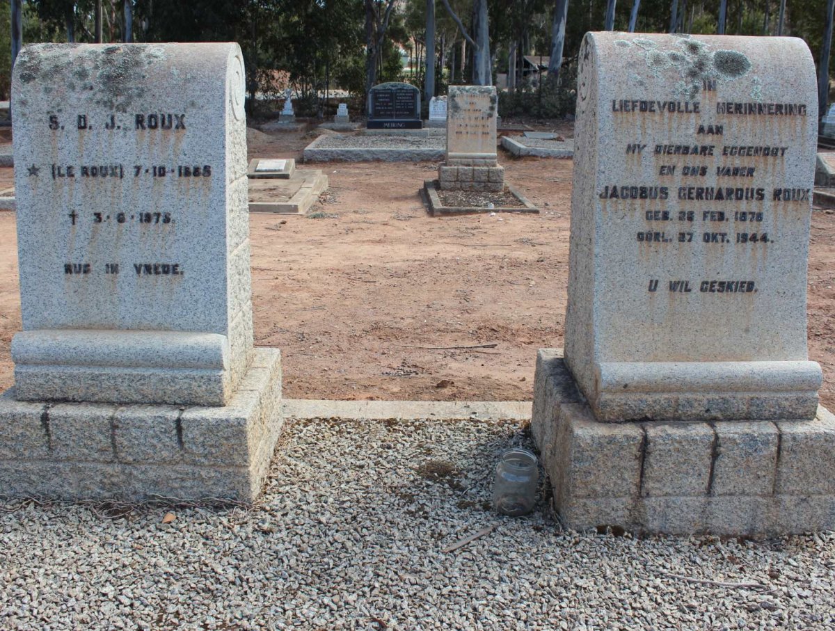 ROUX Jacobus Gerhardus 1878-1944 &amp; S.D.J. LE ROUX 188?-1975