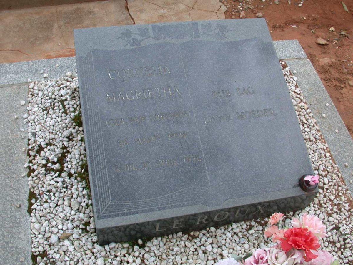 ROUX Cornelia Magrietha, le nee VAN GREUNEN 1908-19??