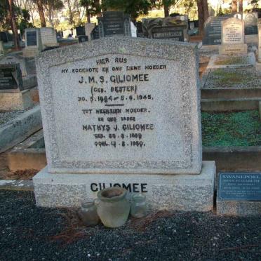 GILIOMEE Mathys J. 1880-1950 &amp; J.M.S. BESTER 1884-1945 :: SWANEPOEL Dina Elizabeth nee GILIOMEE 1915-2000