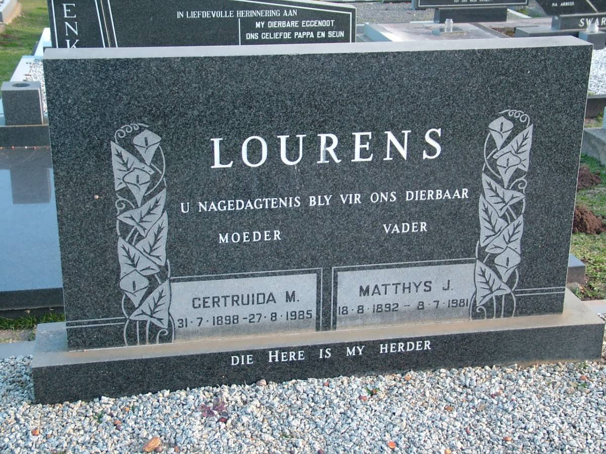 LOURENS Matthys J. 1892-1981 &amp; Gertruida M. 1898-1985