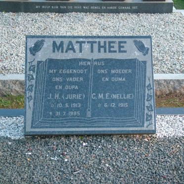 MATTHEE J.H. 1913-1985 &amp; C.M.E. 1915-