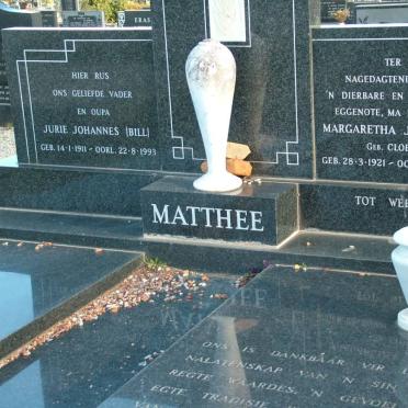 MATTHEE Jurie Johannes 1911-1993 &amp; Margaretha J.S. CLOETE 1921-1978