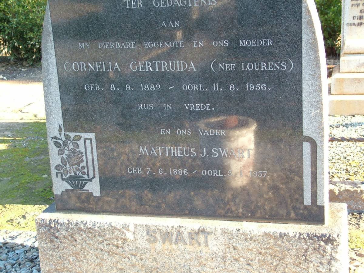 SWART Mattheus J. 1886-1957 &amp; Cornelia Gertruida LOURENS 1882-1956
