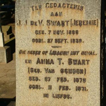 SWART J.J. De V. 1866-1951 &amp; Anna T. VAN SCHOOR 1879-1971