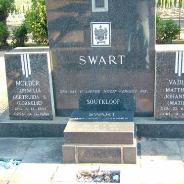 SWART Matthys Johannes 1891-1961 &amp; Cornelia Gertruida S. 1892-1984 :: SWART Matthys Johannes 1917-1978