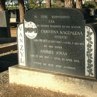 ZYL Andries Johan, van 1887-1968 &amp; Christina Magdalena SWART 1890-1963